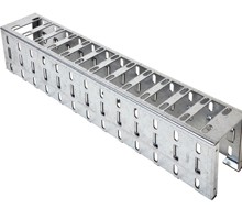Abgekantetes Bauteil aus Edelstahl